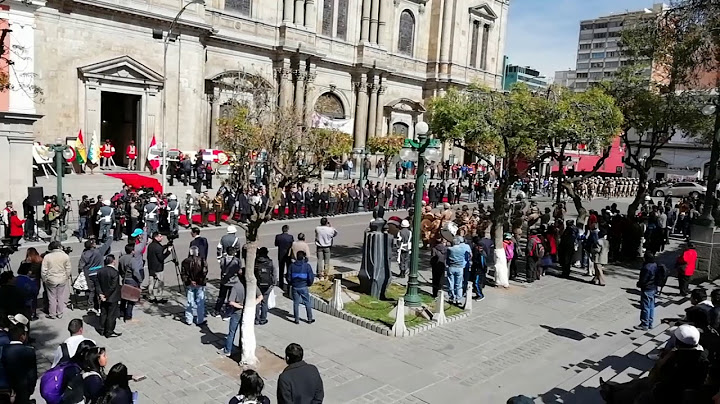 Homenaje a Perú en bolivia