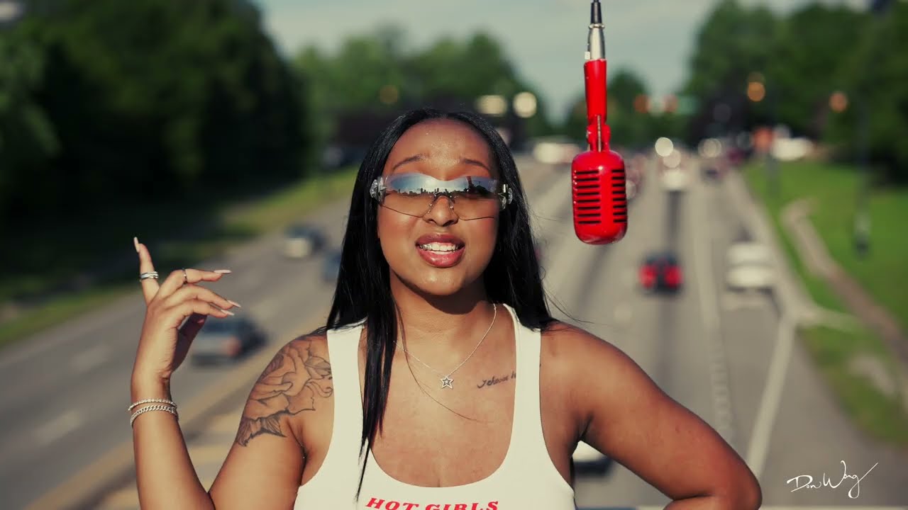 FlyGirl Star - Bubble Gum || The Red Mic District Performance