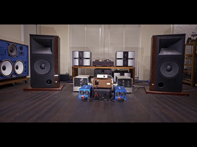 洋楽 Girl For All Seasons/Groovy Kind Of Love 蘇芮Julie Sue -《Groovy Kind of Love》Official Lyric Video