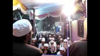 Ya Arham al-Rahimin (O Most Merciful!) from Mawlid with Habib Munzir al-Musawwa - Faraz Rabbani