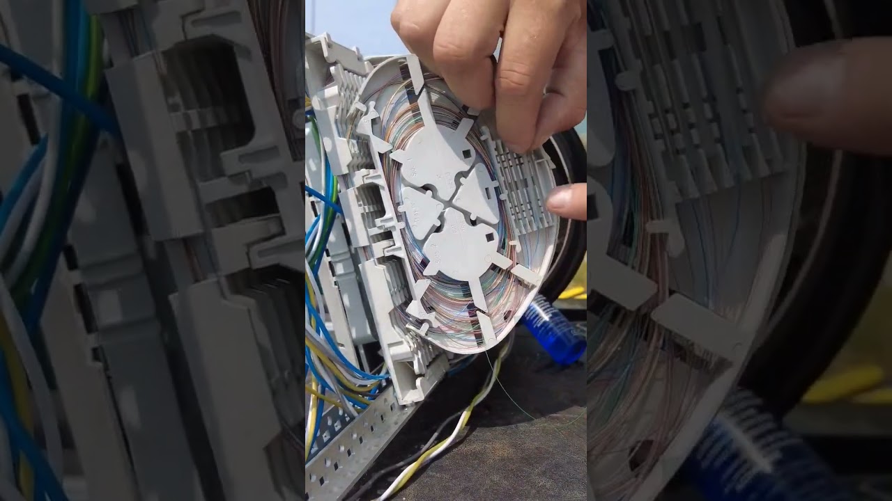 Spawanie światlowodu dla klienta 