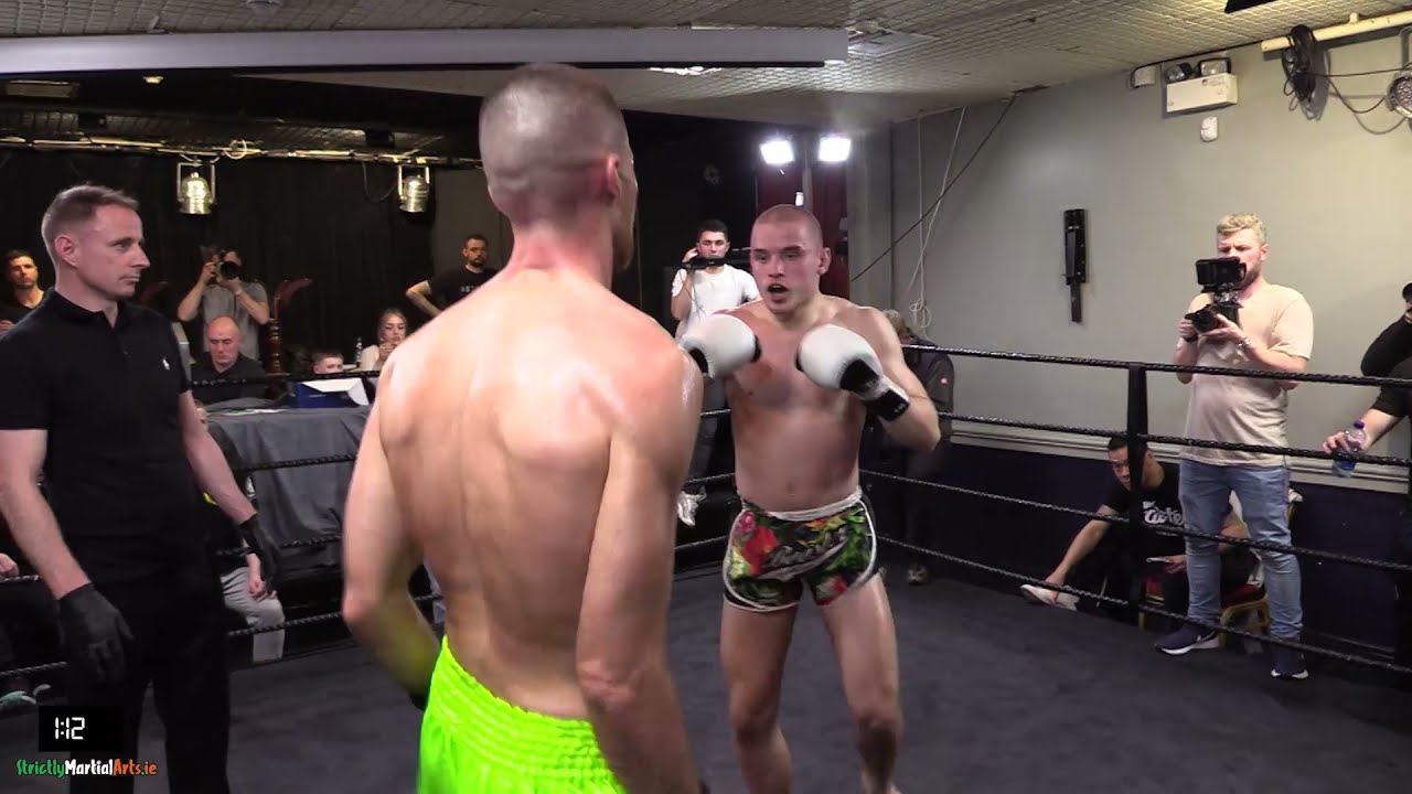 Cormac Robinson vs David McLoughlin