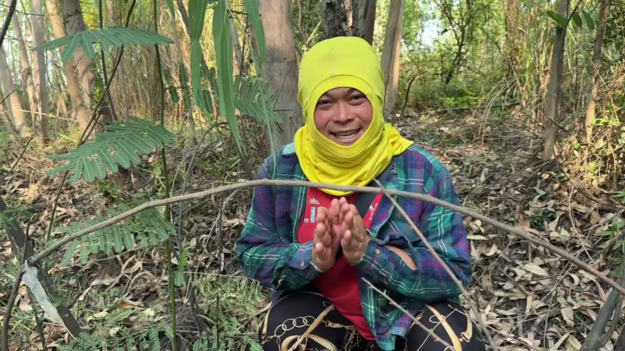 เก็บเห็ดทั้งวันผลงานก็ไม่เบา ป่านี้มาเก็บวันเดียวหมด รอบหน้าเจอกัน