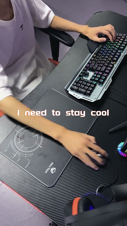 New Uses For Mouse Pads#gaming #mousepad #gamingmousepad
