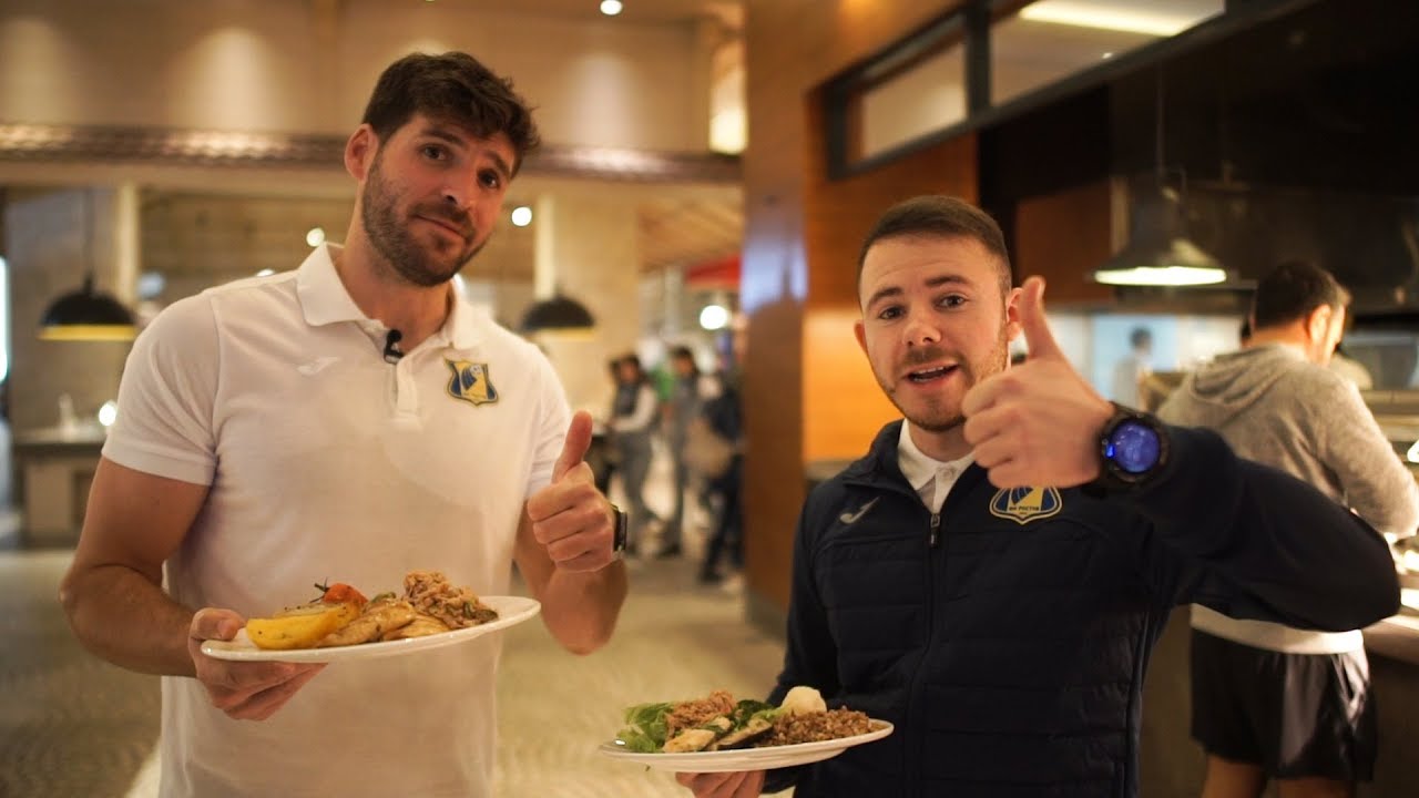 football score Полезный обед от Альваро Сайаберо и Рауля Канле