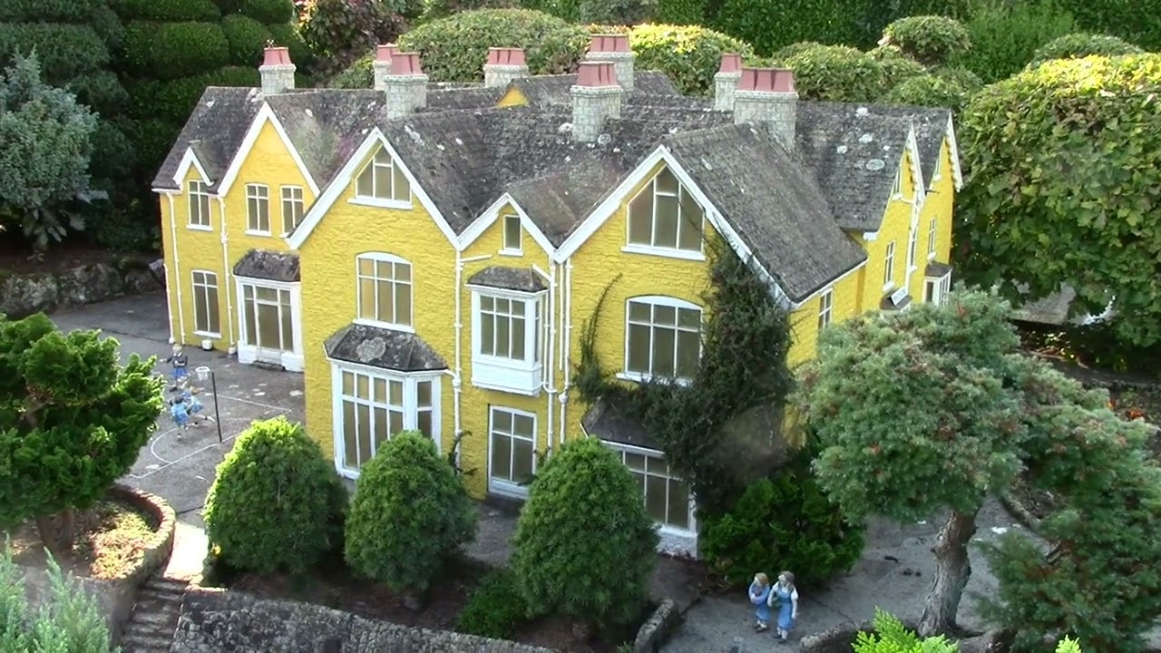 Wonderful Model Village at Godshill, Isle of Wight