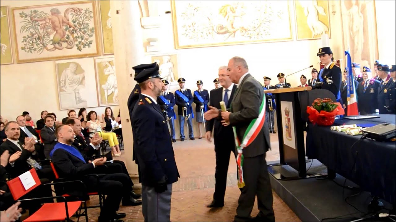 Mantova, 162° anniversario della polizia di stato youtube Polizia di stato mantova