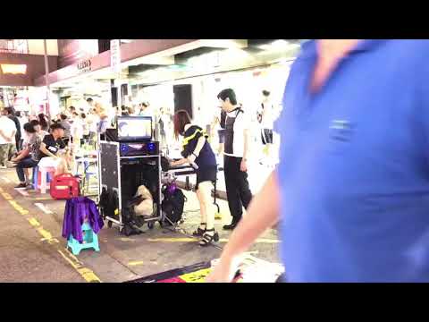 旺角行人專用區，香港女歌手思思~當年十四歲2018 05 27