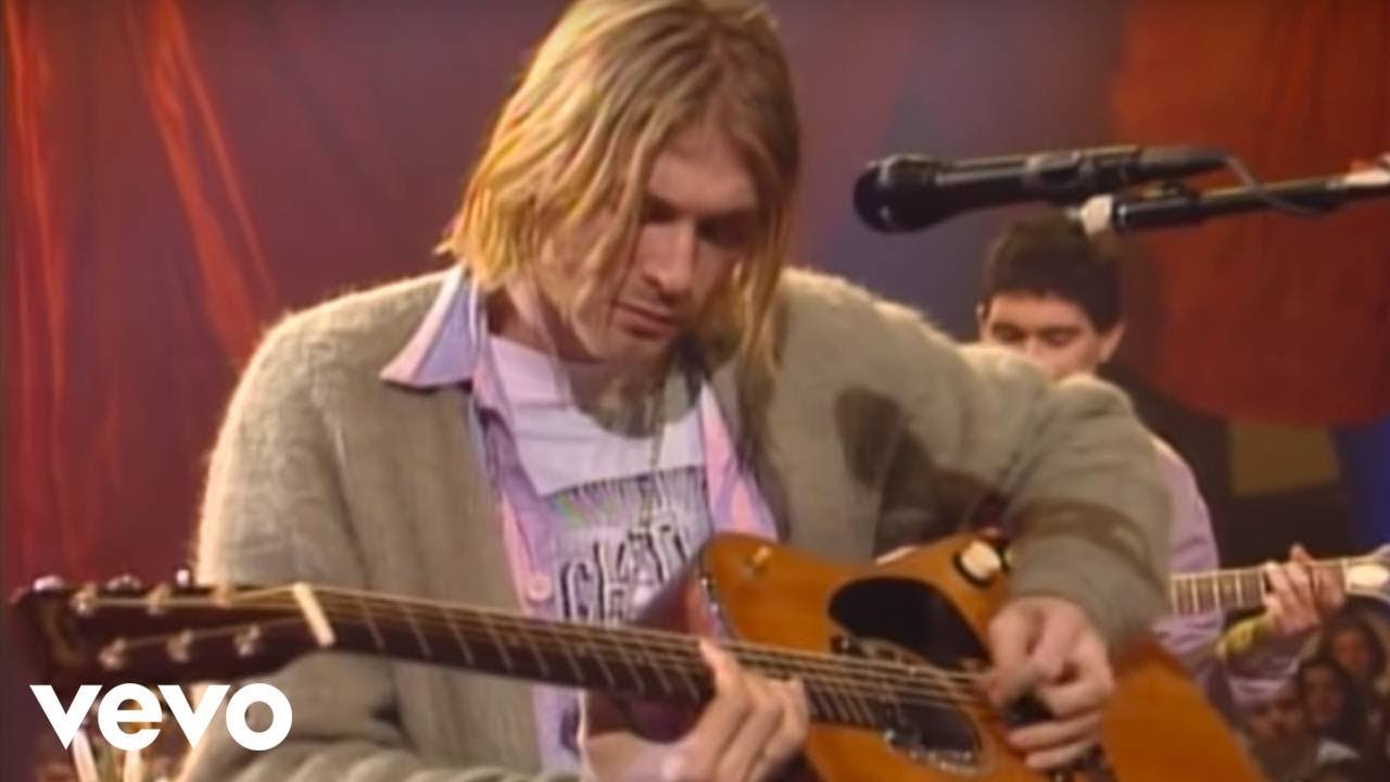 Nirvana - About A Girl (MTV Unplugged) YouTube