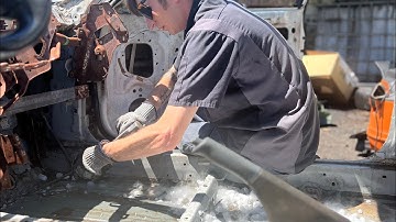 Removing The Sound Deadening Out Of A Honda Civic EK With Dry Ice