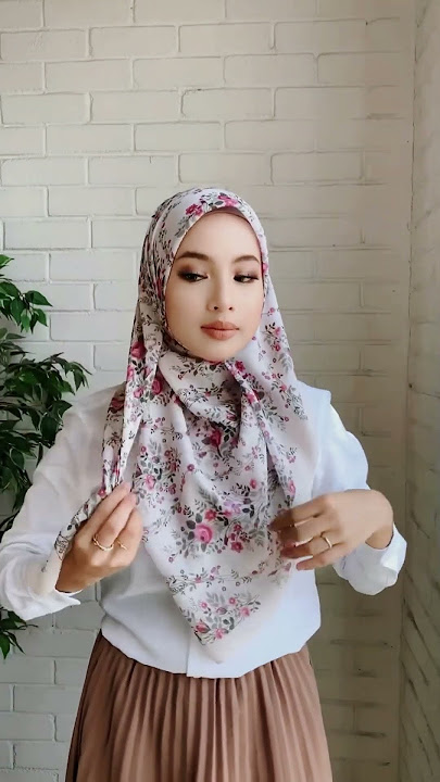 CARA BERHIJAB SEGIEMPAT SIMPLE MUDAH DAN CANTIK UNTUK GADIS AYU #hijabstyle