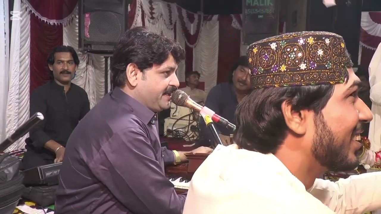 mehfil_ Rajab Faqeer_Song_ Ama Shikarpur jon  Chokriyoon Ama Badeen Shehr joon_ Malik Sound Behlani