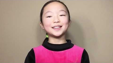 4th Grade Girl Teaches Coding - Swift Programming Tutorial 2020 || Lesson 1 Intro - Clip || Pearl Yu