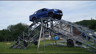 Isuzu DMAX 2022 auf dem Mobilen OffRoadParcour von Promotion Concepts de Isuzu Dmax 2022 V Cross Doka Offroad Im Vsz Olpe