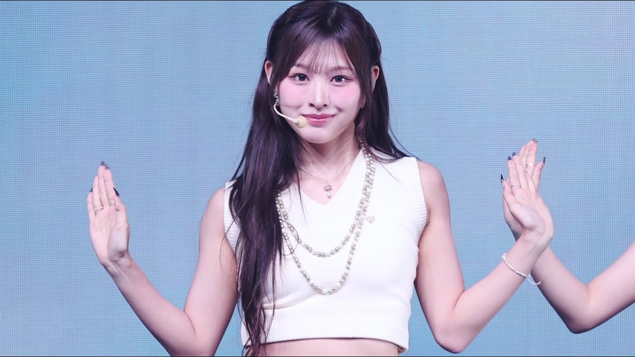 RESCENE 미나미 'Intro & Deja Vu' 직캠 (4K 세로 / 1st Fan Concert / 2025.08.09)