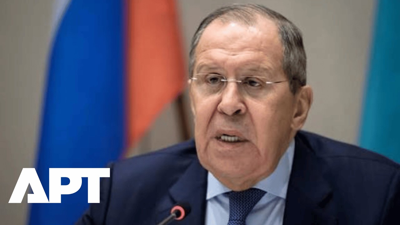 В интервью Рику Сахенцу Лавров заявил, что чиновникам ЕС не обязательно иметь связи с Эпштейном, ...