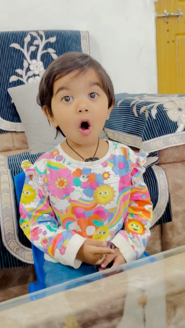 Krashiv ko ullu bana dia ?