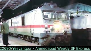 22690 Yeshwantpur .Ahmedabad weekly superfast Kalburgi railway station