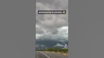 What is it like driving into a giant thunderstorm? How to survive a storm? #drivesafe #thunderstorm