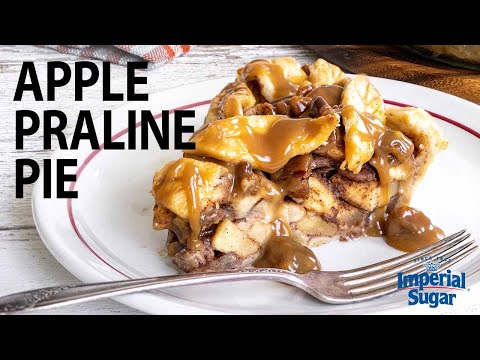 How to Make Apple Praline Pie