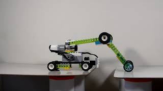 LEGO WeDo 2.0+Scratch 3.0 - Trench Bridging Vehicle