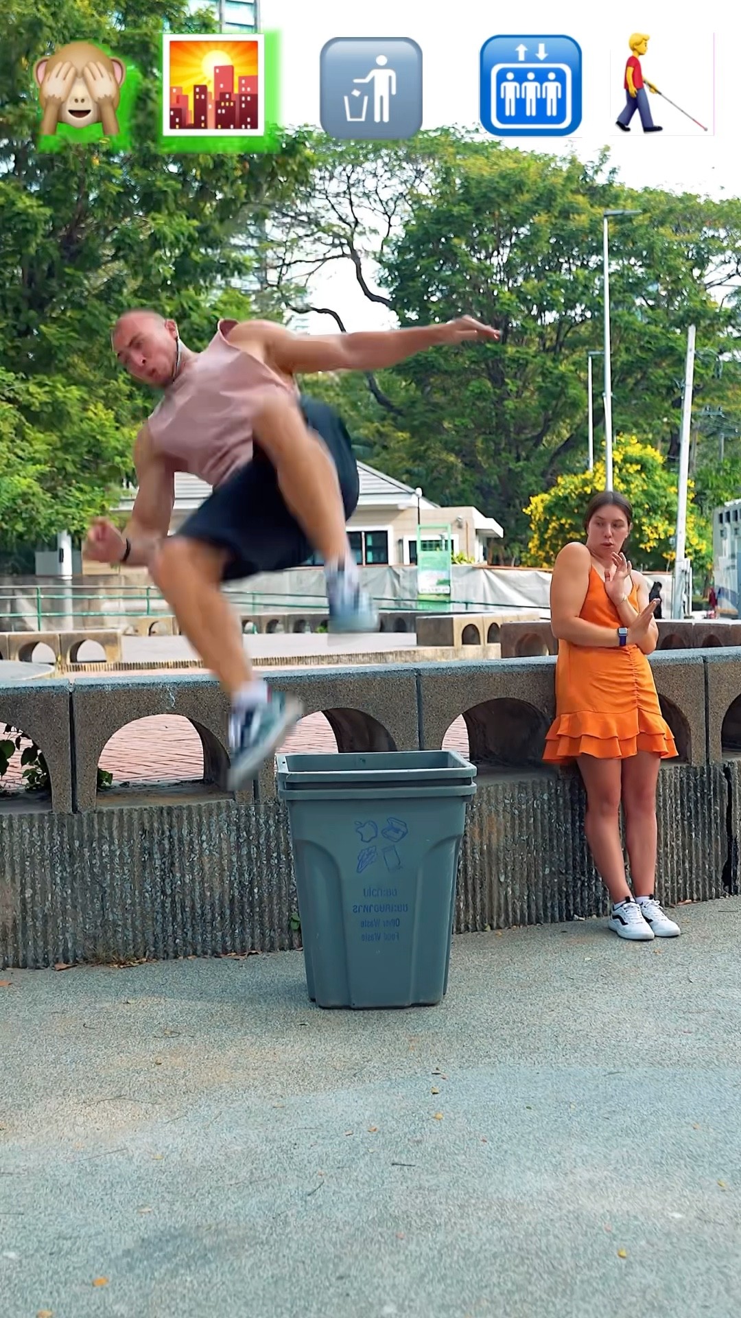 Parkour Pranks with Emojis 1??#kiryakolesnikov #prank #funny #comedy #stunt #parkour #flip