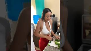 Haciendo Ceviche Con Coreano Mochilero Y Felipe Crespo