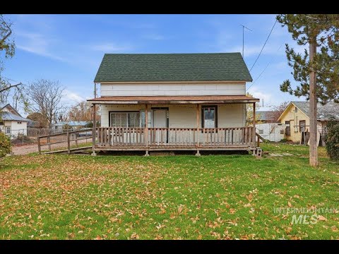 217 E 3rd St, Wilder, ID home video tour