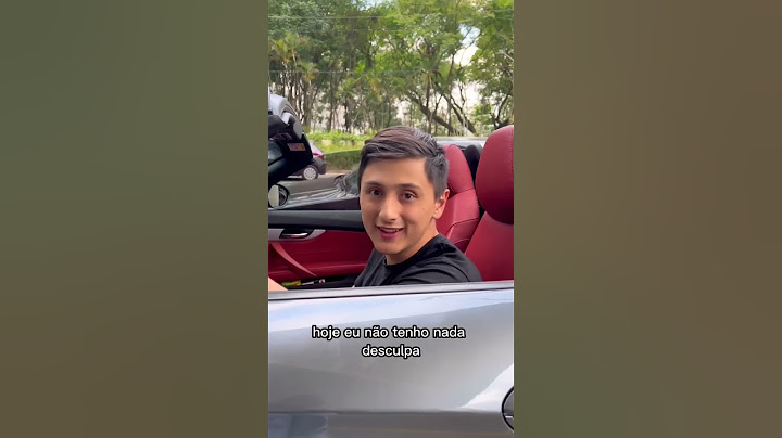 Milionário nega dinheiro pra fã dentro do seu carro conversível