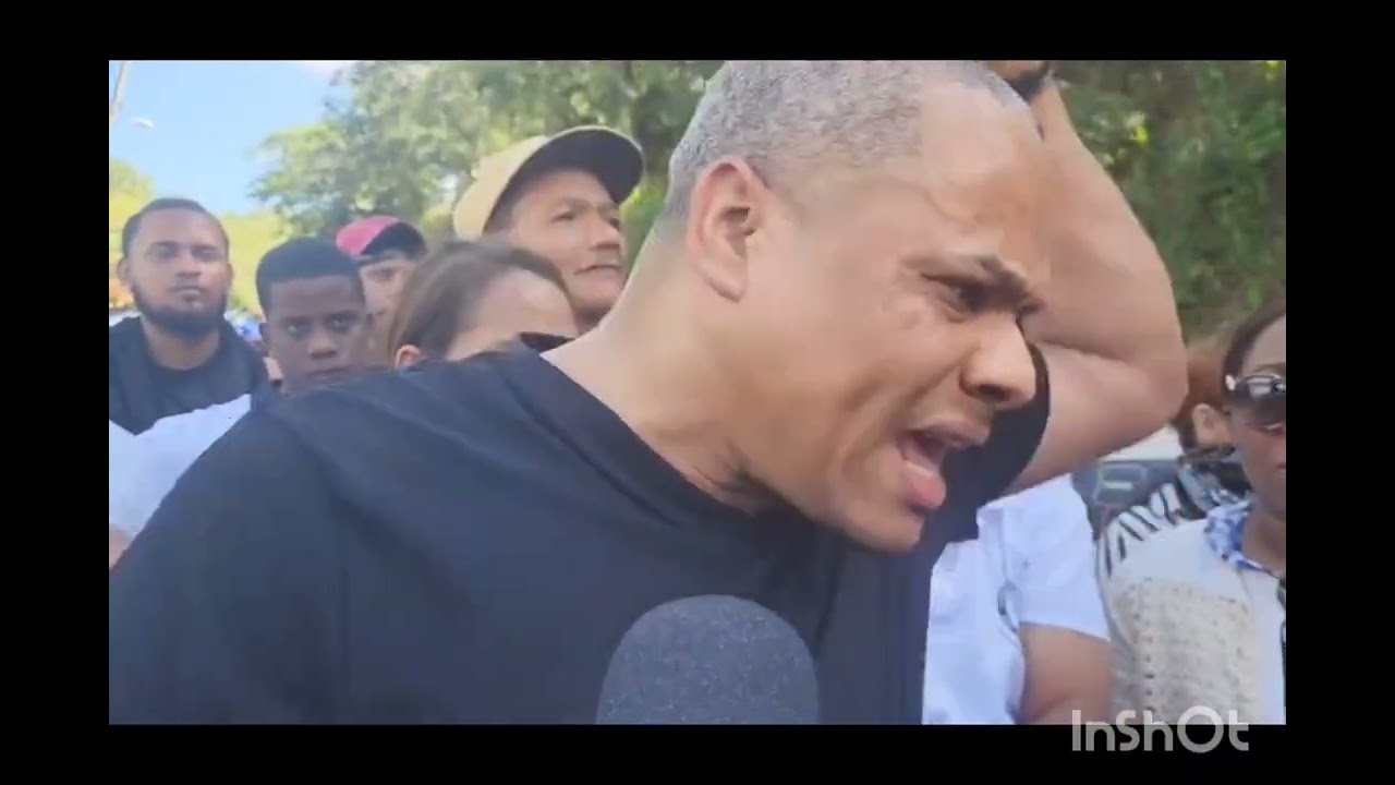 Comunitarios del limon de villa González destruyeron el cuartel de la policía miren porque 