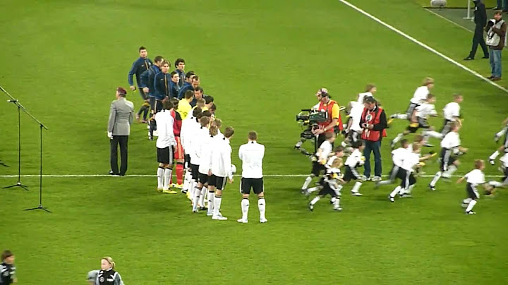 Deutschland Australien Nationalhymne (Germany Australia national anthem)