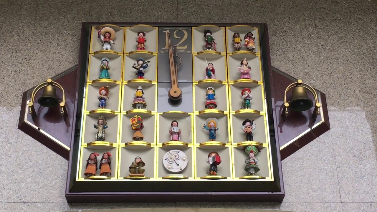 20190627 廣三SOGO小小世界時鐘報時-12點