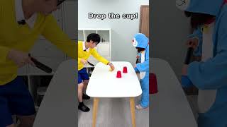 先にカップを落としたら勝ちな!#game