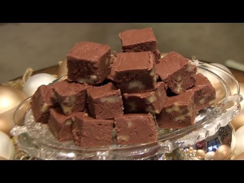 Video: Qhob Noom Xim Kasfes Fudge Nrog Marshmallows