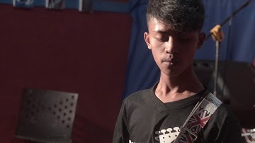 RIZAL - Around The World "RHCP" (Diamond 4 Strings Official Video)