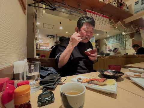 【昼食】鮭定食ご飯おかわり