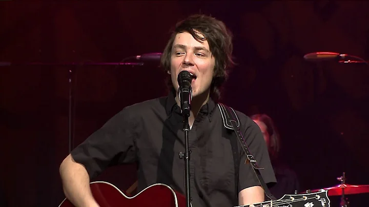 Trapper Schoepp performs 'Oh, Wisconsin' live on W...