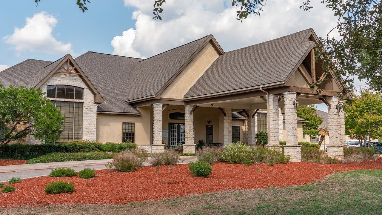 Nursing Home Stone Oak | Senior Living San Antonio | Skilled Nursing