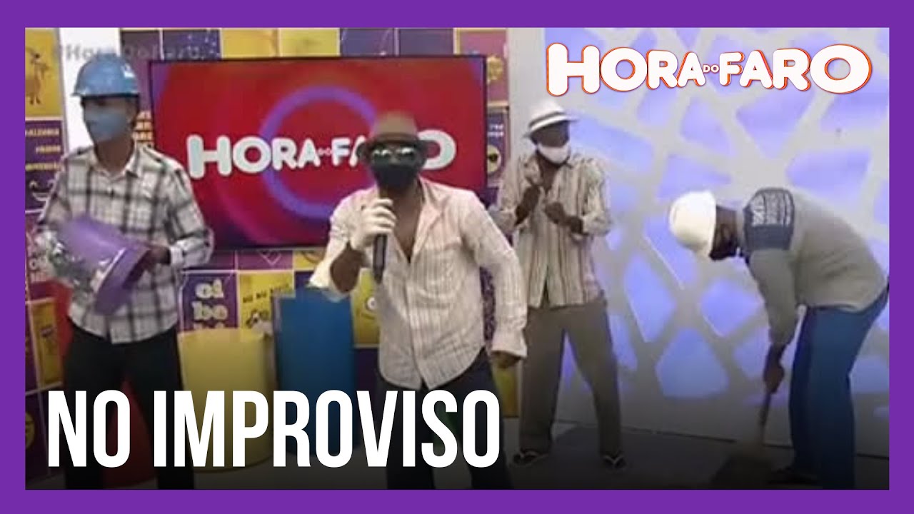 Quarteto musical que fez sucesso na internet se apresenta no Hora do Faro