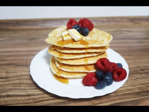 Vídeo: Cuinant Pancakes Tradicionals Amb Mel