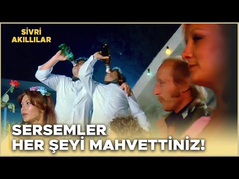 Sivri Akıllılar Türk Filmi | Sarhoş İkili, Akşam Yemeğini Birbirine Katıyor!
