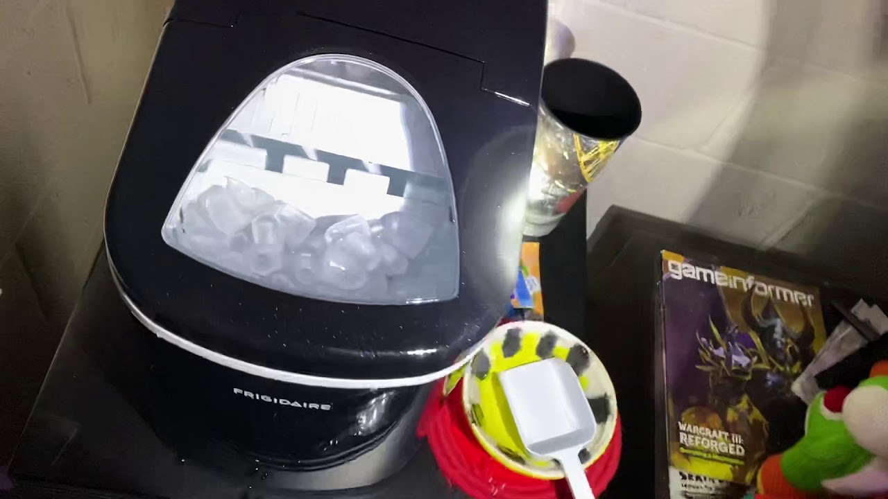Frigidaire Ice 🧊 Maker YouTube