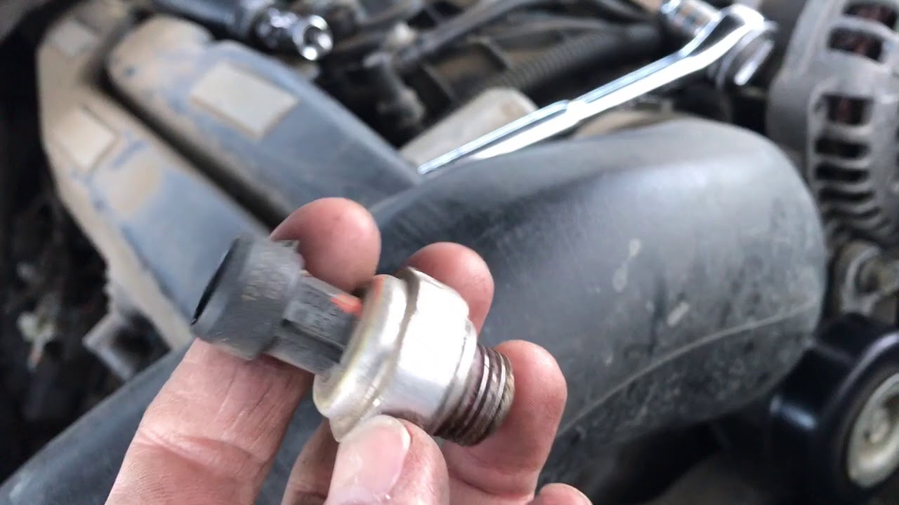 Oil pressure sensor filter removal 2007 Chevrolet Suburban ... chevy suburban engine diagram 