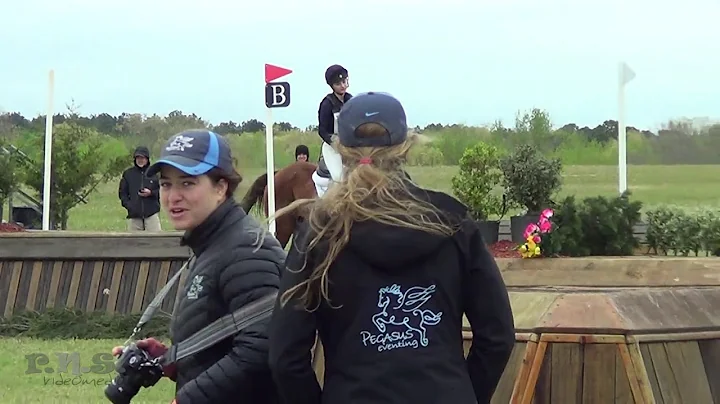 Rebecca Dyer & Five Star Glory at Texas Rose March...