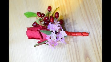 Hoa cài áo chú rể hoa hồng đỏ - Red rose groom buttonholes