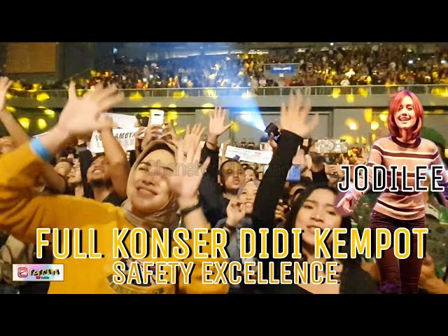 Full Konser SAFETY EXCELLENCE BERSA DIDI KEMPOT di Gor Britama - Duta seni K3 DKI Jakarta class=