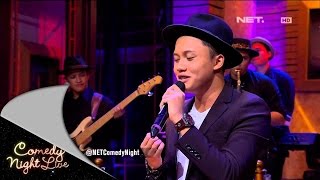Comedy night live merupakan sebuah program variety dengan konten utama
sketsa komedi semi-scripted yang diwarnai spontanitas para komedian.
set...