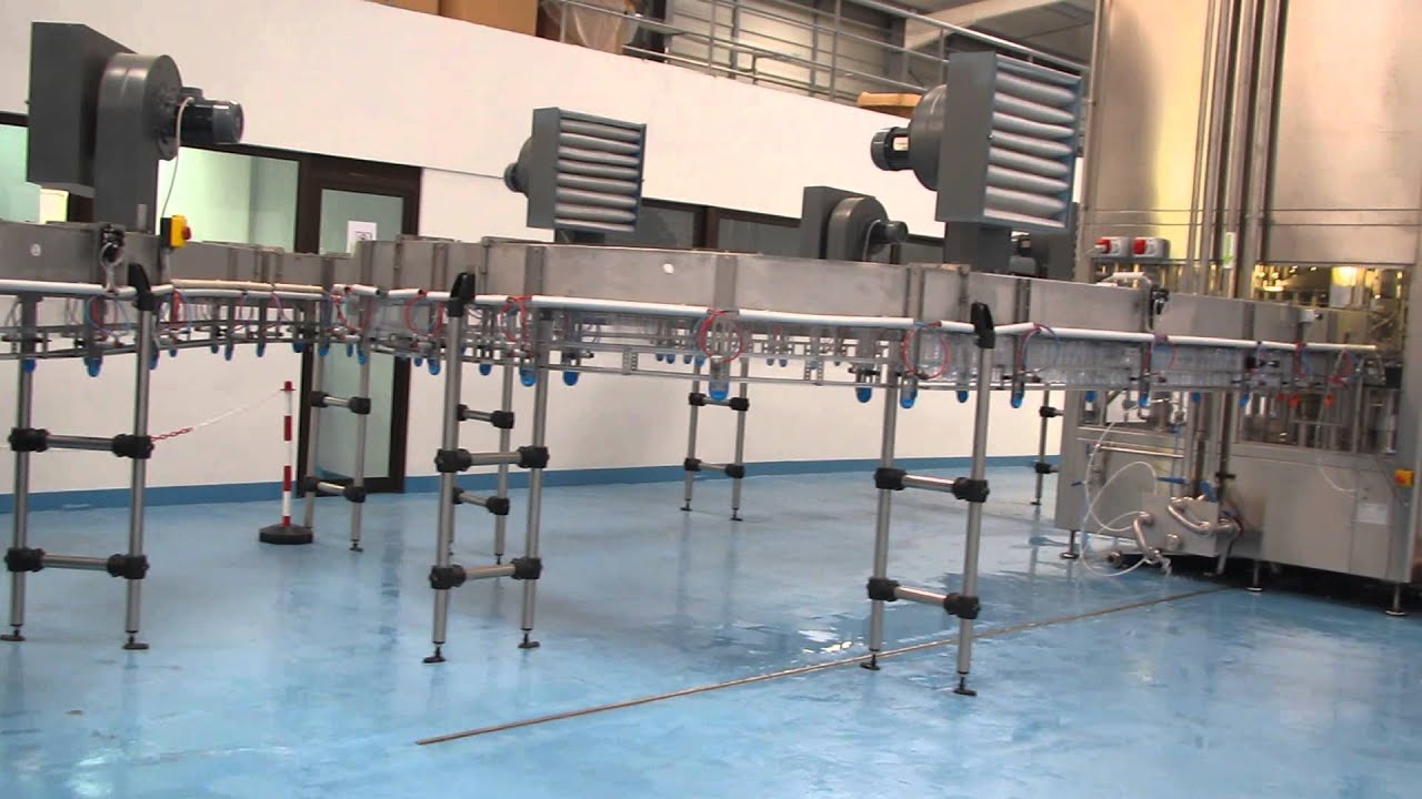 BLOWING AND FILLING MACHINE PERSPECTIVE