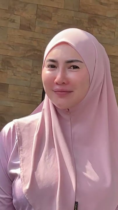 PESONA TANTE CANTIK HIJAB