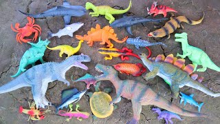 Spider-Man Mencari Mainan Dinosaurus Besar, Brachiosaurus, T-rex, Stegosaurus, Ikan Hiu, Kepiting,